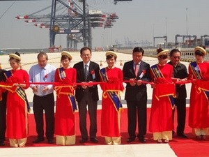 Cai Mep-Thi Vai international port inaugurated - ảnh 1